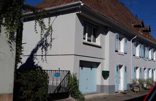 Saint-Amarin Apartment | "Le relais Bleu" at the foot of the mountain, spacious, quiet, terrace + garden, 4 + 2pers