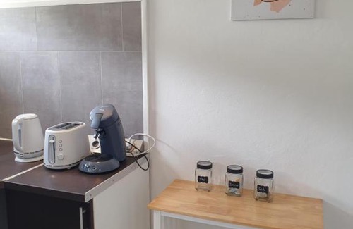 Sainte-Clotilde Centre Apartment | Le Relais de Saint-Denis