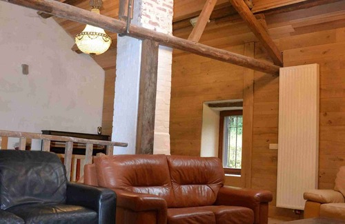 Couvin House | Le revers du moulin