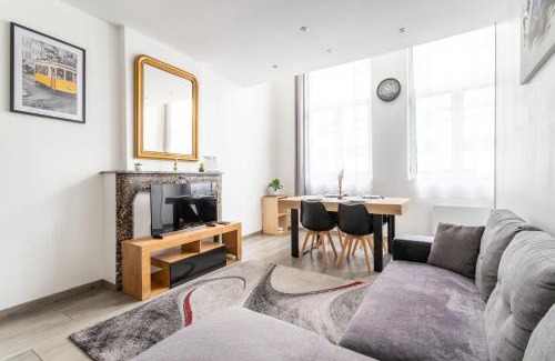 Douai Apartment | Le séjour Douaisien - Proche Gare & Centre