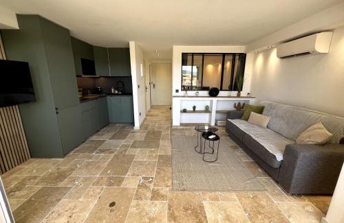 Port Cogolin Apartment | Le SABLE DOUX