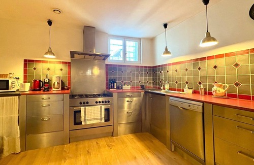 Quartier Administrations Apartment | Le Saint Antoine, Downtown, 2 bedrooms, A/C