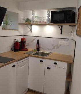 Fumay House | Le Scailleteux, petite maison de mineur, climatisée non accessible PMR