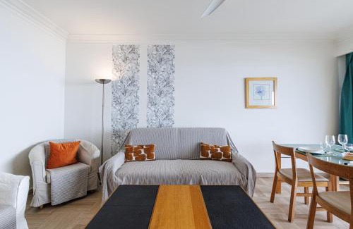 Menton Apartment | LE SOLEIA - Spacious 3P - Beachfront - Parking