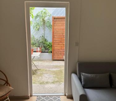 Saint-Denis Apartment | le studio des manguiers