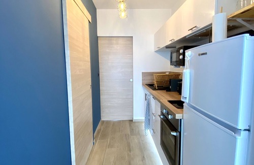 Etang Sale Les Bains Apartment | Le ti tansalé, studio 5 minutes from the black beach