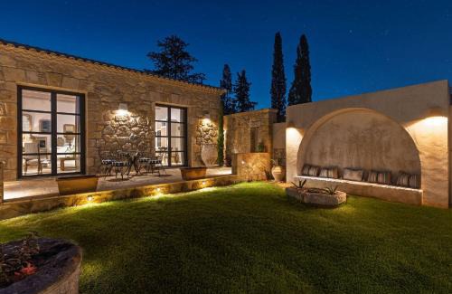 Gaitanion House | Le tresor de Marie - Charming Traditional Retreat, by ZanteWize