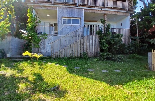 Montvert-les Bas Apartment | Le Vanillier, T4 with sea view near St Pierre