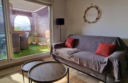 Saint-Pierre De La Reunion Apartment | Le Victoria, vue mer et montagne