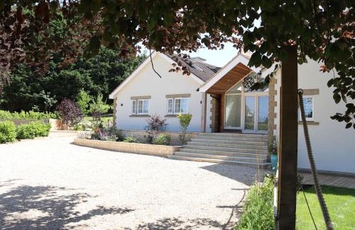 Chippenham House | Leafield House Nables Farm