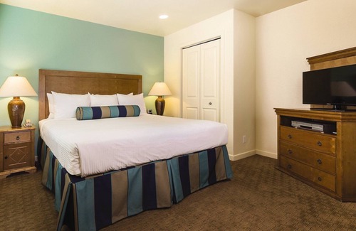 Las Vegas Resort | Leave your worries at the door!