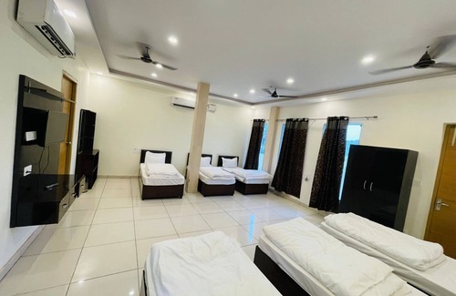 Bail Parao Resort | Lee Corbett Resort