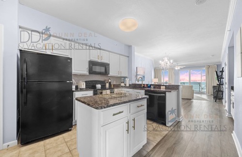 Gulfport Condo | Legacy Tower I #902 Overlooks the beautiful Gulf of Mexico!