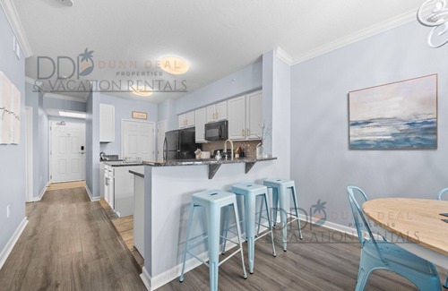 Gulfport Condo | Legacy Tower I #902 Overlooks the beautiful Gulf of Mexico!