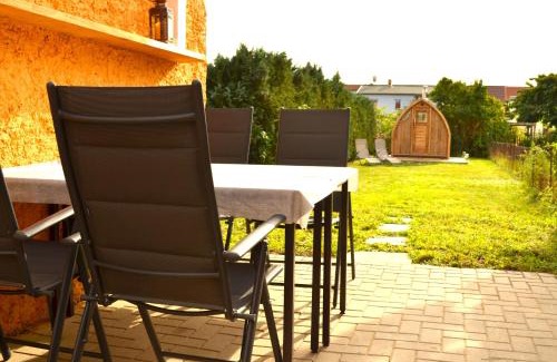 Tangermuende House | Lehmhäuschen mit Sauna