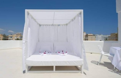 Sant Jordi de Ses Salines Hotel | LeibTour code: BONMYBOS-SB2/Pool +⛱ Beach 150m - ♕Balines Bed ♥ Free Parking