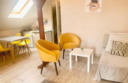 Balatonlelle Apartment | Lelle -kert Apartman 03