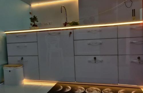 Gurugram Apartment | LeModCasa - Smart, modern, Luxury Whitehouse