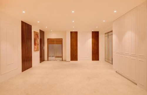 Jamnagar Hotel | Lemon Tree Hotel, Jamnagar