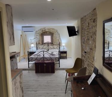 Old Town Apartment | LEMON TREE Square house