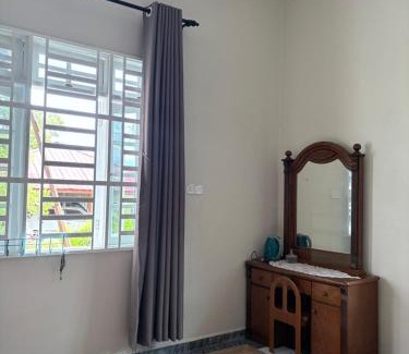 Kota Bharu House | Lemonade Roomstay Kampung Kolam