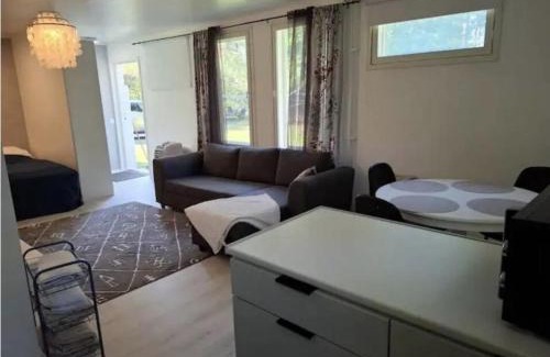 Oulunsalo Apartment | Lentokenttästudio, Oulu Airport studio