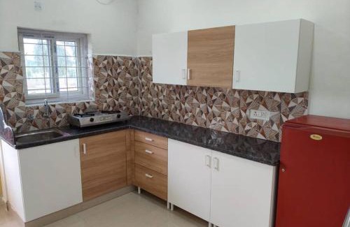 Shamshabad Villa | LEO's DEN 13 Guests AC 3BHK 9 mins to RGIA