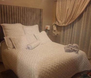 Makhado Bed & Breakfast | Leopard Pezeld BnB