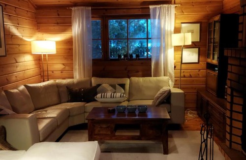 Kuhmoinen Villa | Leppaniemi