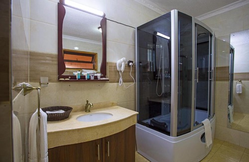 Bisil Cabin | Lerruat Log Resort