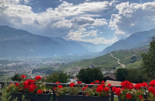 Chandolin-près-Savièse House | Les balcons du Rhône - Superior Queen Room with Two Queen Beds - 3 guestsn