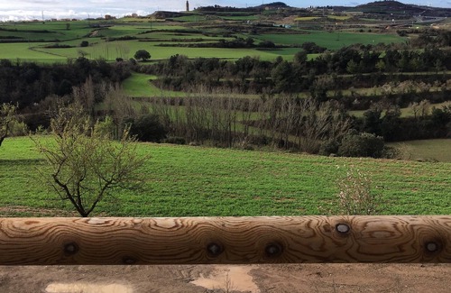Aleny Cottage | Les Corts de Cal Farrés, rural house 1 h. from BCN: swimming pool, bbq, garden