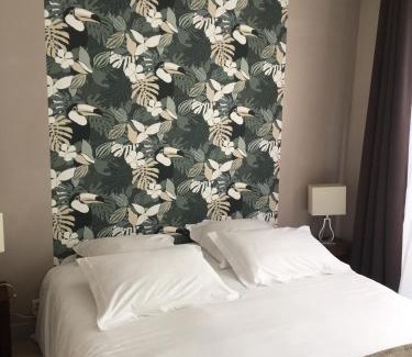 Maillets - Bellevue Bed & Breakfast | Les Cabanes de Do