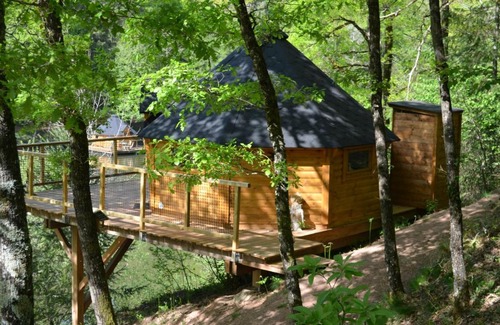 Saint-Cyprien-sur-Dourdou Other | Les cabanes du Duzou