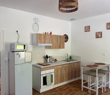 Damparis Apartment | LES CERISIERS Mb4 - Mb5 - Mb6 Logements lumineux - Parking privé