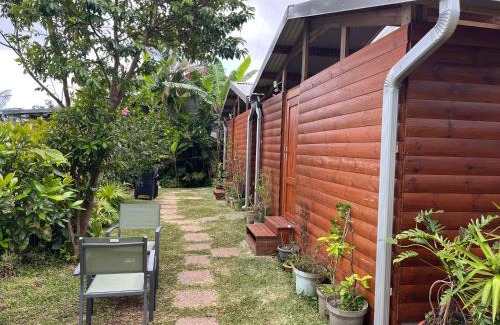 Saint-Denis Cabin | Les Chalets de Marie 974- Jacuzzi SPA privatif dans le chalet , sans vis à vis , vue mer