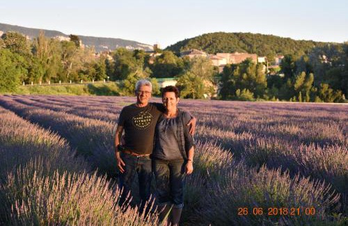 Charols Bed & Breakfast | Les Cigales