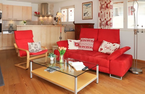 Champex-Lac Apartment | Les Combins apt. 23 by Interhome