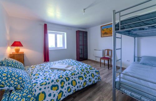 Regny Apartment | Les Coquelicots - A 30 min de Roanne