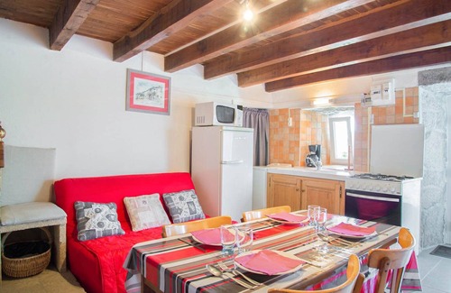 Saint-Etienne-du-Valdonnez House | Les Laubies hautes - SAINT ETIENNE DU VALDONNEZ