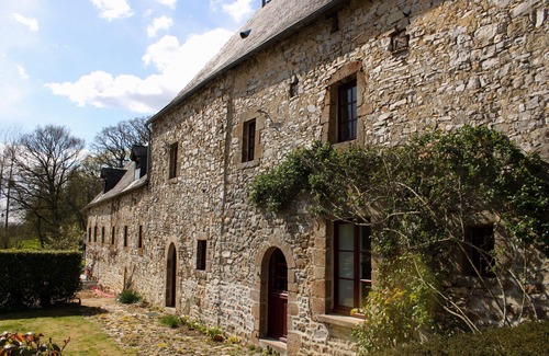 Vautorte Cottage | Les Gîtes du Domaine de la Cour - 20 Couchages - Piscine - Spa Extérieur