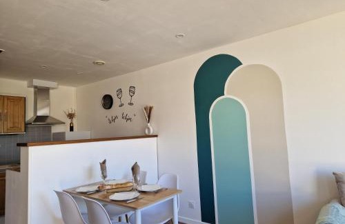 Gasny House | Les G