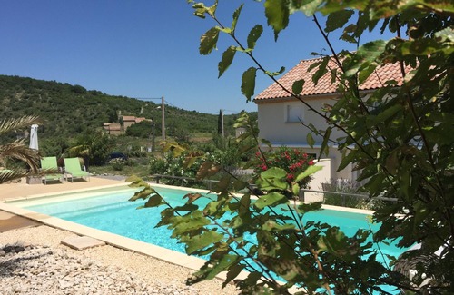 Les Vans Cottage | Les GiVans, 60m² gites, heated swimming pool, panoramic view