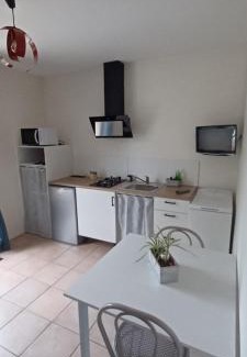 Sevremont House | Les lavandières