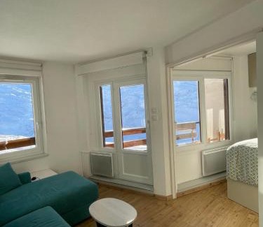 Reberty Apartment | Les Ménuires - Appart 2 pièces 4 pers - Balcon plein SUD - Ski aux pieds