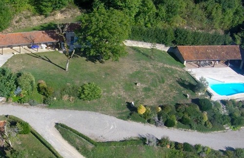 Saint-Remy House | LES Maisons D'en Haut ET Piscine A Debordement Chauffee