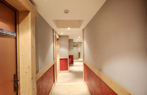 Les Bruyeres Apartment | Les Menuires - 2 pièces 4/5 pers - 42m² - Balcons - Ski aux pieds - Rés. Aconit - FR-1-178-294