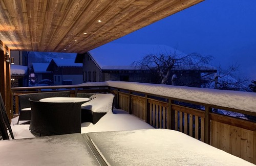 Le Bettaix Apartment | LES MENUIRES BEAUTIFUL APARTMENT OF CHARM ANY COMFORT AND SPA IN CHALET