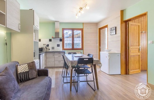 Praranger House | LES RUFFES - LES BELLEVILLE