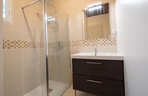 Mornay-sur-Allier House | Les Vignes Pierre